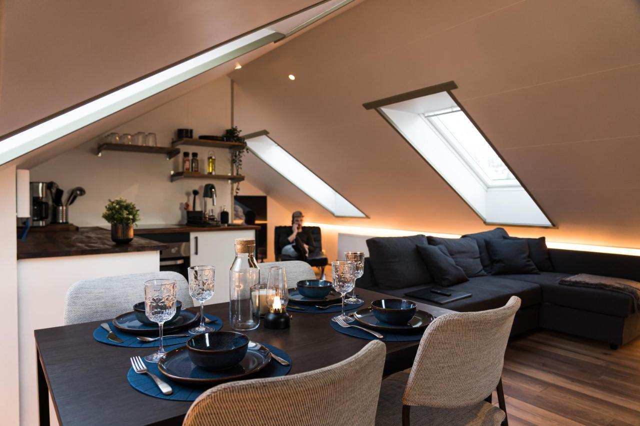 Scenic Penthouse - Ocean View & Skylight Windows Apartment Siglufjordur Ngoại thất bức ảnh